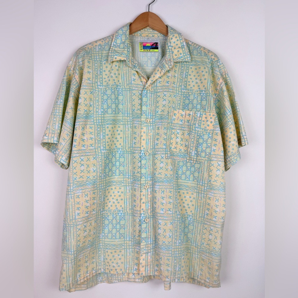 Beach Club Sport Vintage Button-Down Shirt